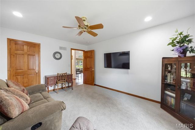124 Meramec Drive, Farmington, MO 63640