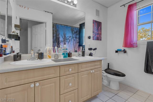 1401 North Michael Way 243, Las Vegas, NV 89108