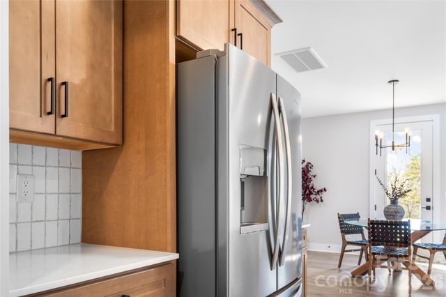 115 Chapel Crossing Lane 2, Weaverville, NC 28787