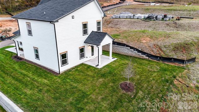 115 Chapel Crossing Lane 2, Weaverville, NC 28787