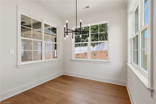 2737 Zuni Court, Winston-salem, NC 27106