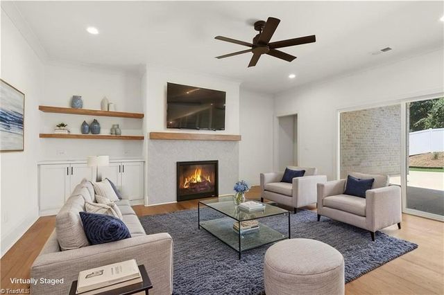 2737 Zuni Court, Winston-salem, NC 27106