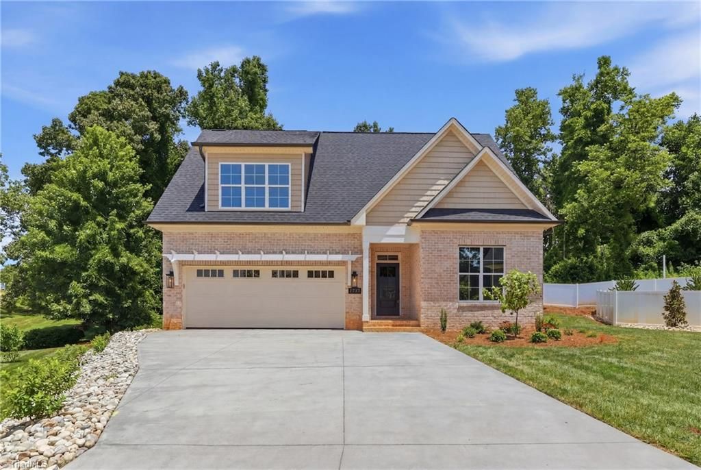 2737 Zuni Court, Winston-salem, NC 27106