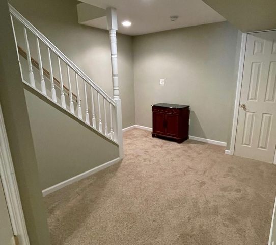 25 GLACIER DR, Berlin, NJ 08009