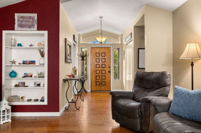 3425 Santos Ct, Cameron Park, CA 95682