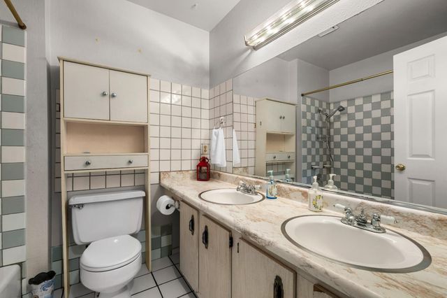 3425 Santos Ct, Cameron Park, CA 95682