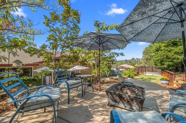 3425 Santos Ct, Cameron Park, CA 95682