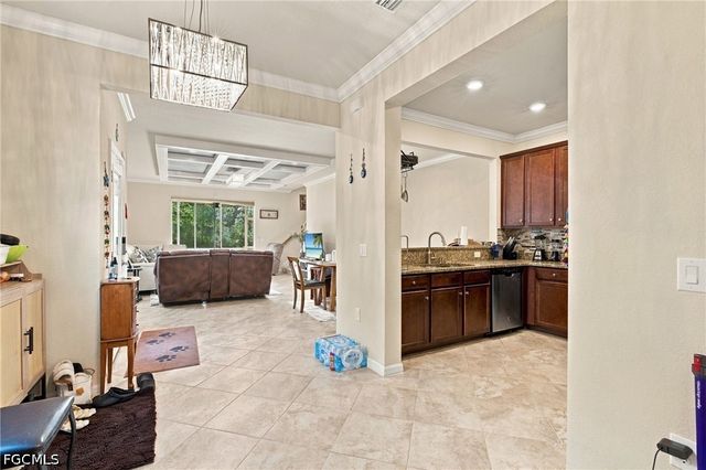10168 Via Colomba CIR, Fort Myers, FL 33966