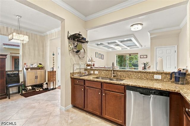 10168 Via Colomba CIR, Fort Myers, FL 33966