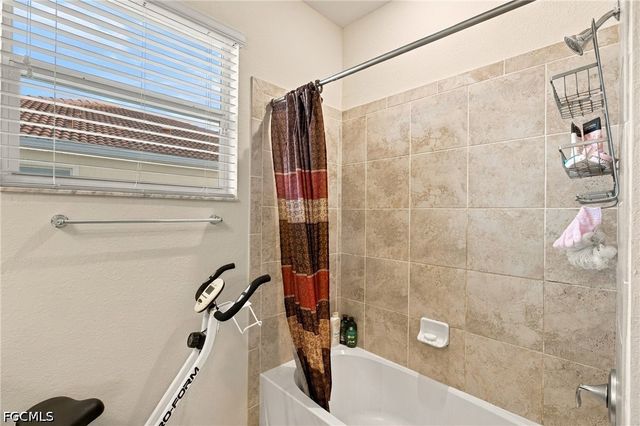 10168 Via Colomba CIR, Fort Myers, FL 33966