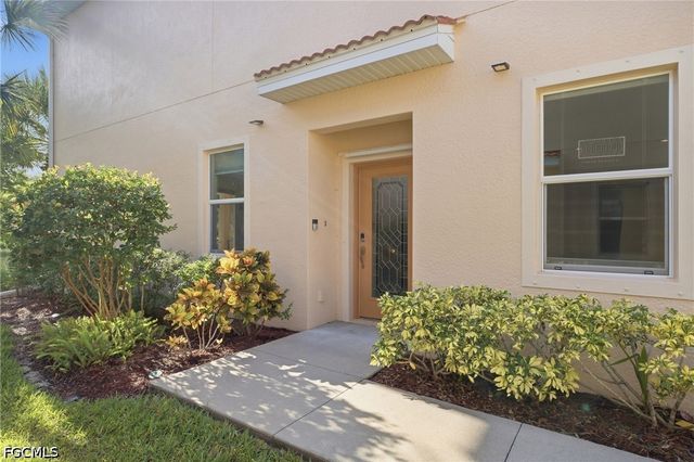 10168 Via Colomba CIR, Fort Myers, FL 33966