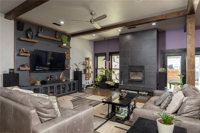 212 Madison 7308, Huntsville, AR 72740