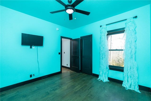 212 Madison 7308, Huntsville, AR 72740