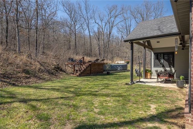 212 Madison 7308, Huntsville, AR 72740