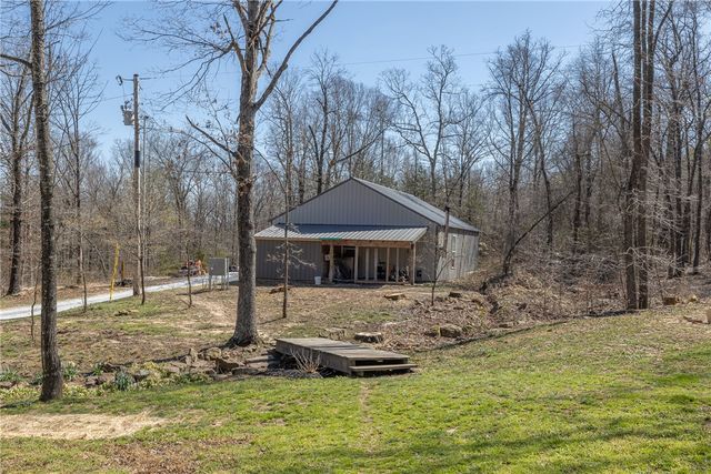 212 Madison 7308, Huntsville, AR 72740