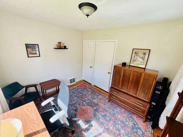 1411 Philadelphia Avenue SE, Grand Rapids, MI 49507