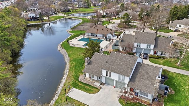 2627 Fox Valley Place, Indianapolis, IN 46268