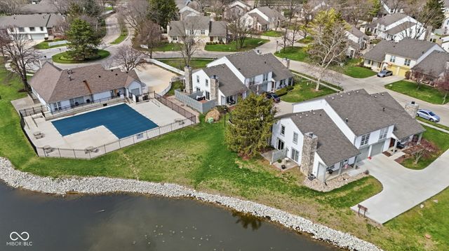 2627 Fox Valley Place, Indianapolis, IN 46268