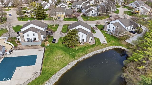 2627 Fox Valley Place, Indianapolis, IN 46268