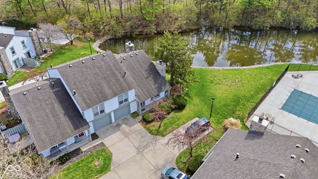 2627 Fox Valley Place, Indianapolis, IN 46268