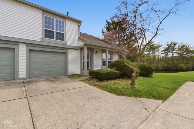 2627 Fox Valley Place, Indianapolis, IN 46268