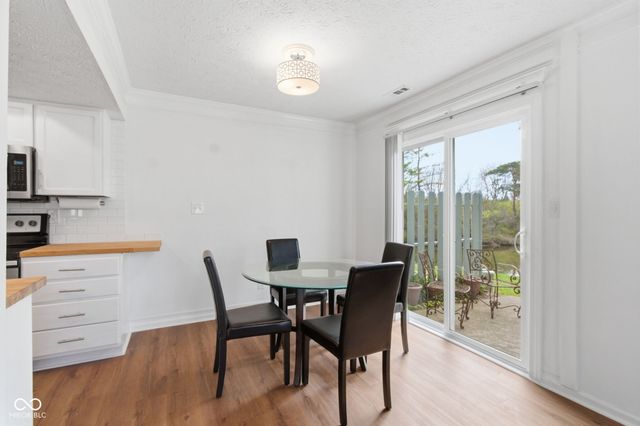 2627 Fox Valley Place, Indianapolis, IN 46268