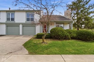 2627 Fox Valley Place, Indianapolis, IN 46268