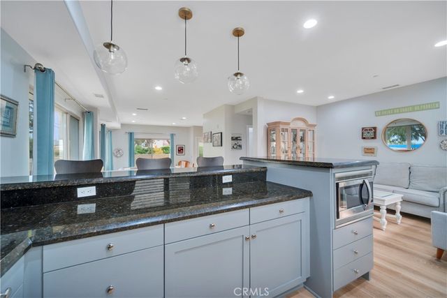 307 Kansas Street A, El Segundo, CA 90245