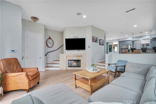 307 Kansas Street A, El Segundo, CA 90245
