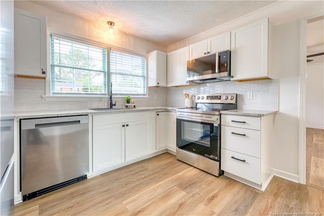 825 Fresno Drive, Fayetteville, NC 28303