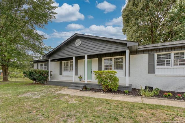 825 Fresno Drive, Fayetteville, NC 28303