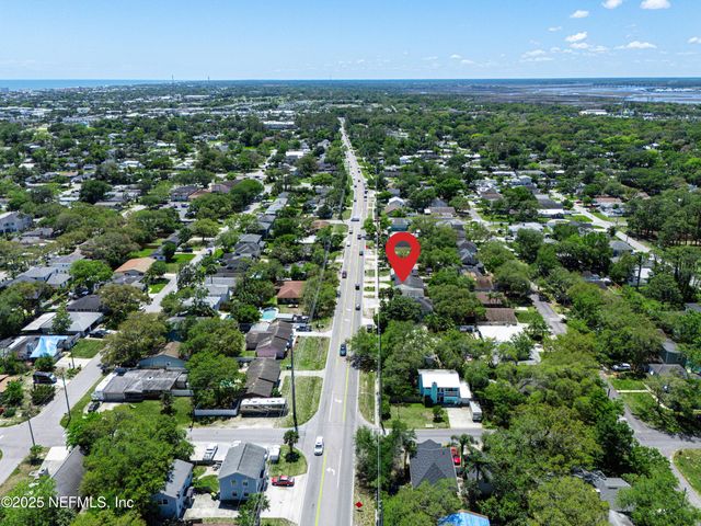 1052 PENMAN Road, Jacksonville Beach, FL 32250
