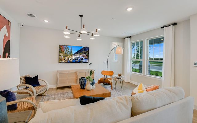 8818 Marmoset WAY, Austin, TX 78744