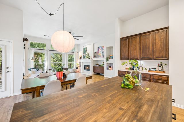 402 Brookside Drive, Lake Dallas, TX 75065
