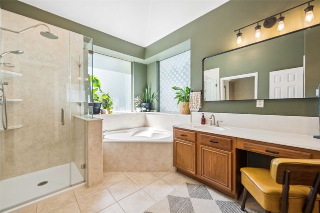 402 Brookside Drive, Lake Dallas, TX 75065