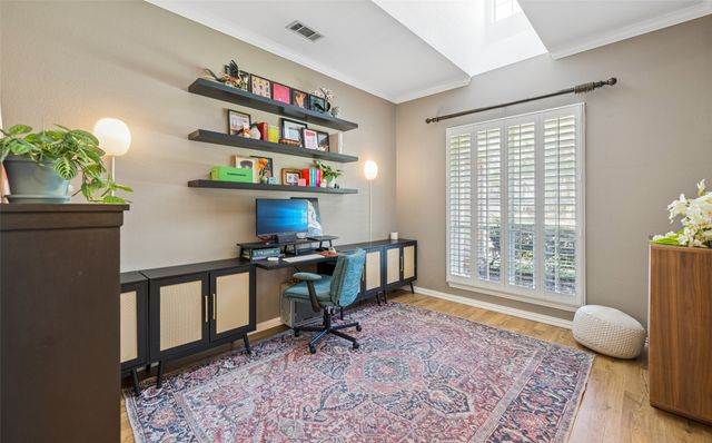 402 Brookside Drive, Lake Dallas, TX 75065