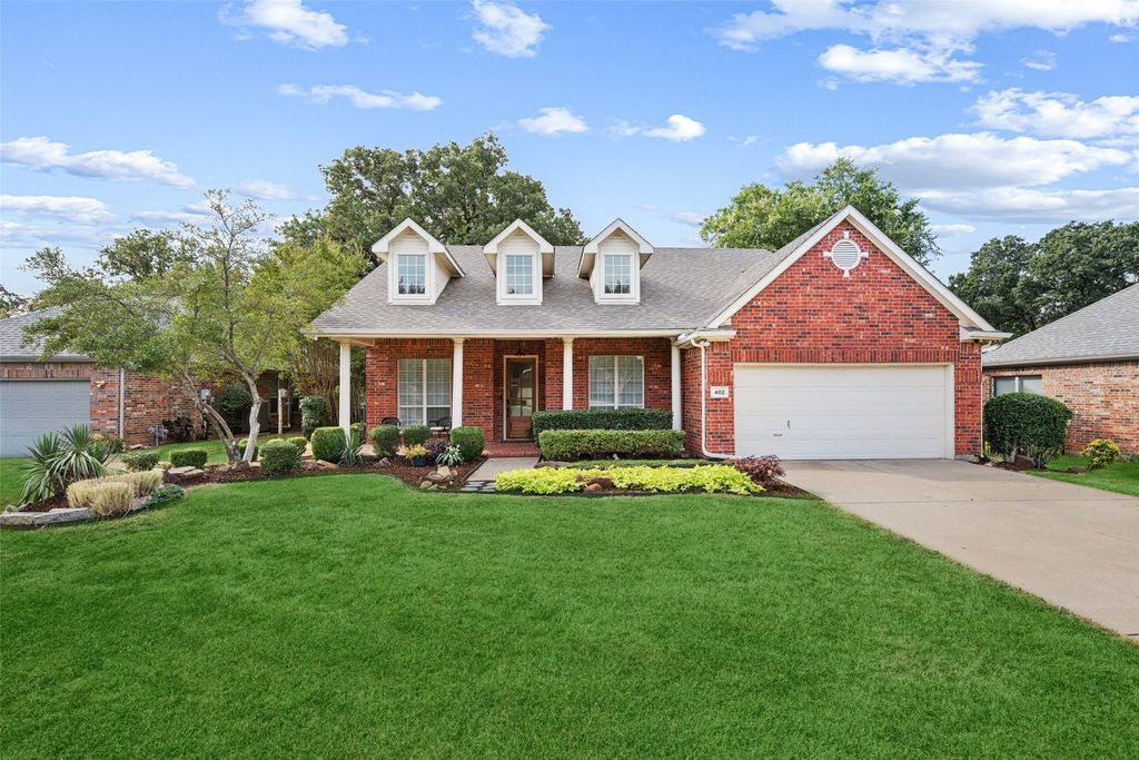 402 Brookside Drive, Lake Dallas, TX 75065