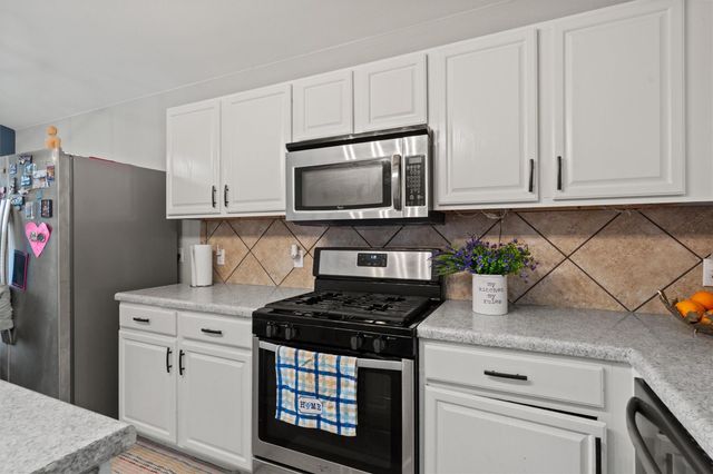 18029 Basketflower BND, Elgin, TX 78621