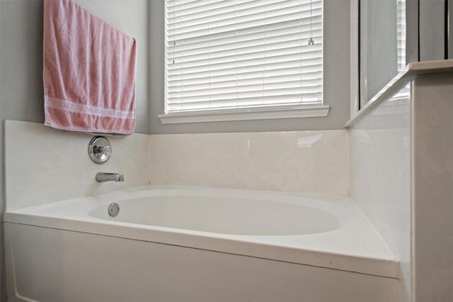 18029 Basketflower BND, Elgin, TX 78621
