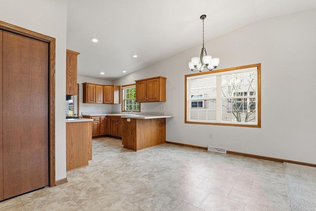 437 Kennedy COURT, Howards Grove, WI 53083