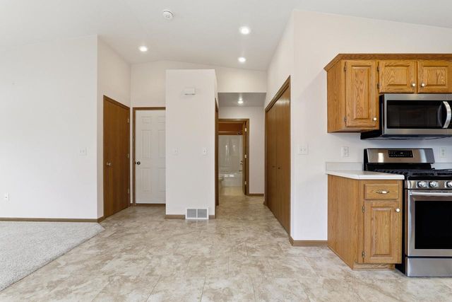 437 Kennedy COURT, Howards Grove, WI 53083