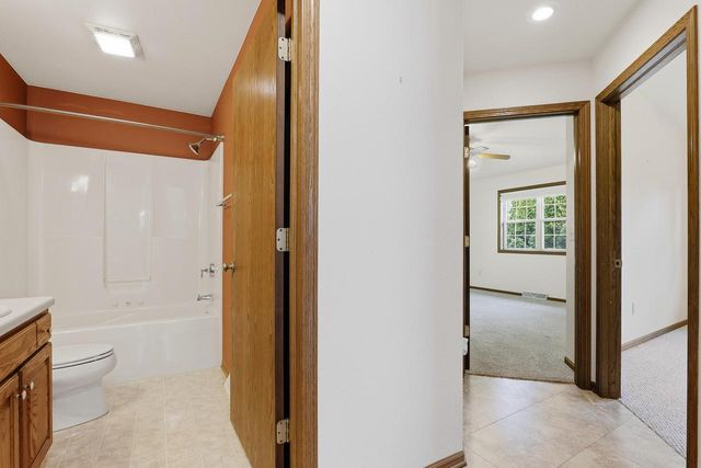437 Kennedy COURT, Howards Grove, WI 53083
