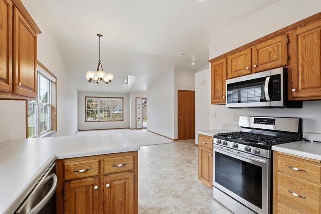 437 Kennedy COURT, Howards Grove, WI 53083