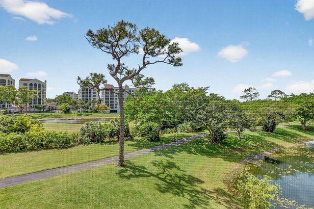 7472 La Paz Boulevard 304, Boca Raton, FL 33433