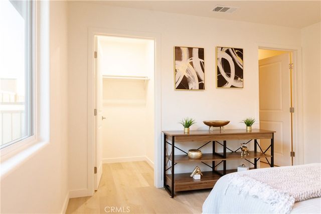 1558 W 214th Street, Torrance, CA 90501