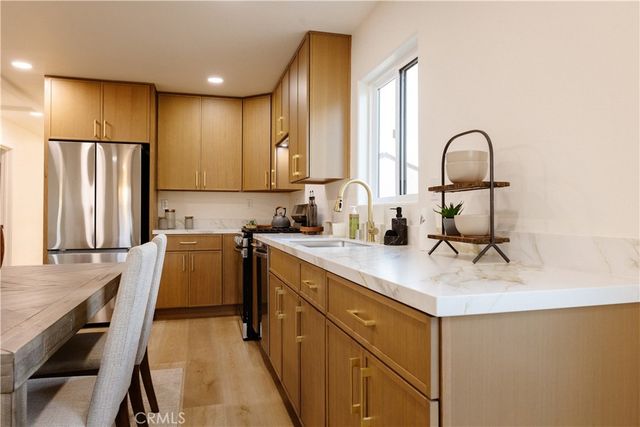 1558 W 214th Street, Torrance, CA 90501