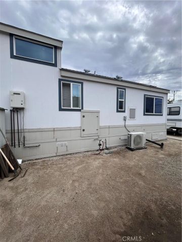 1409 Redlands Blvd 27, Redlands, CA 92373