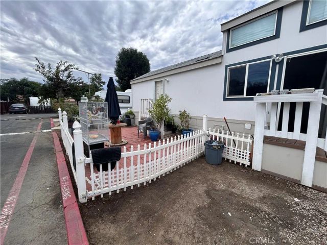 1409 Redlands Blvd 27, Redlands, CA 92373