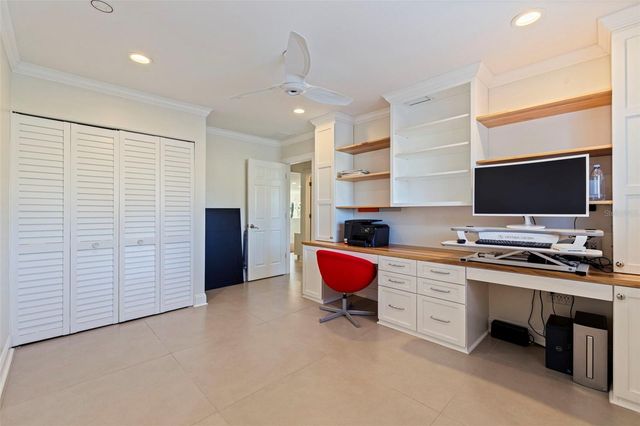 1481 49TH AVENUE NE, St Petersburg, FL 33703