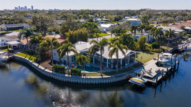 1481 49TH AVENUE NE, St Petersburg, FL 33703